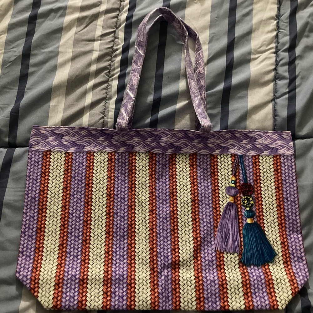 Estee Lauder tote brand new